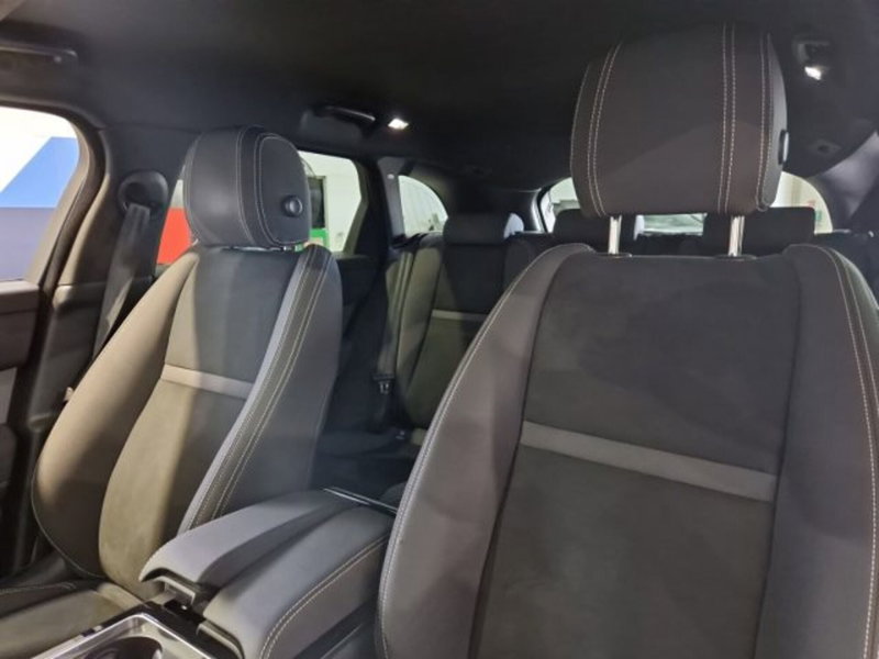 Land Rover Range Rover Velar usata a Livorno (15)