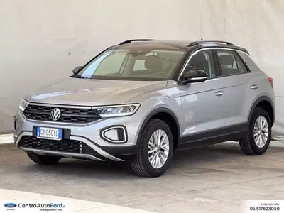 Volkswagen T-Roc 2.0 tdi Life 150cv dsg del 2025 usata a Albano Laziale