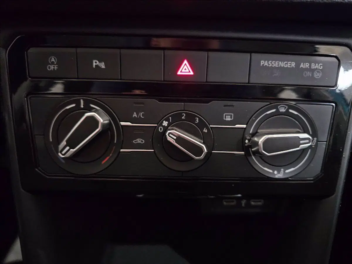 Volkswagen T-Cross usata a Palermo (20)