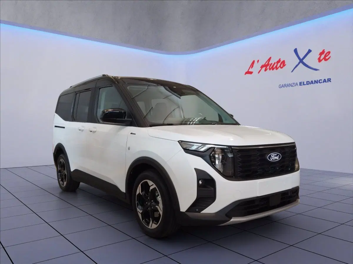 Ford Tourneo Courier nuova a Milano