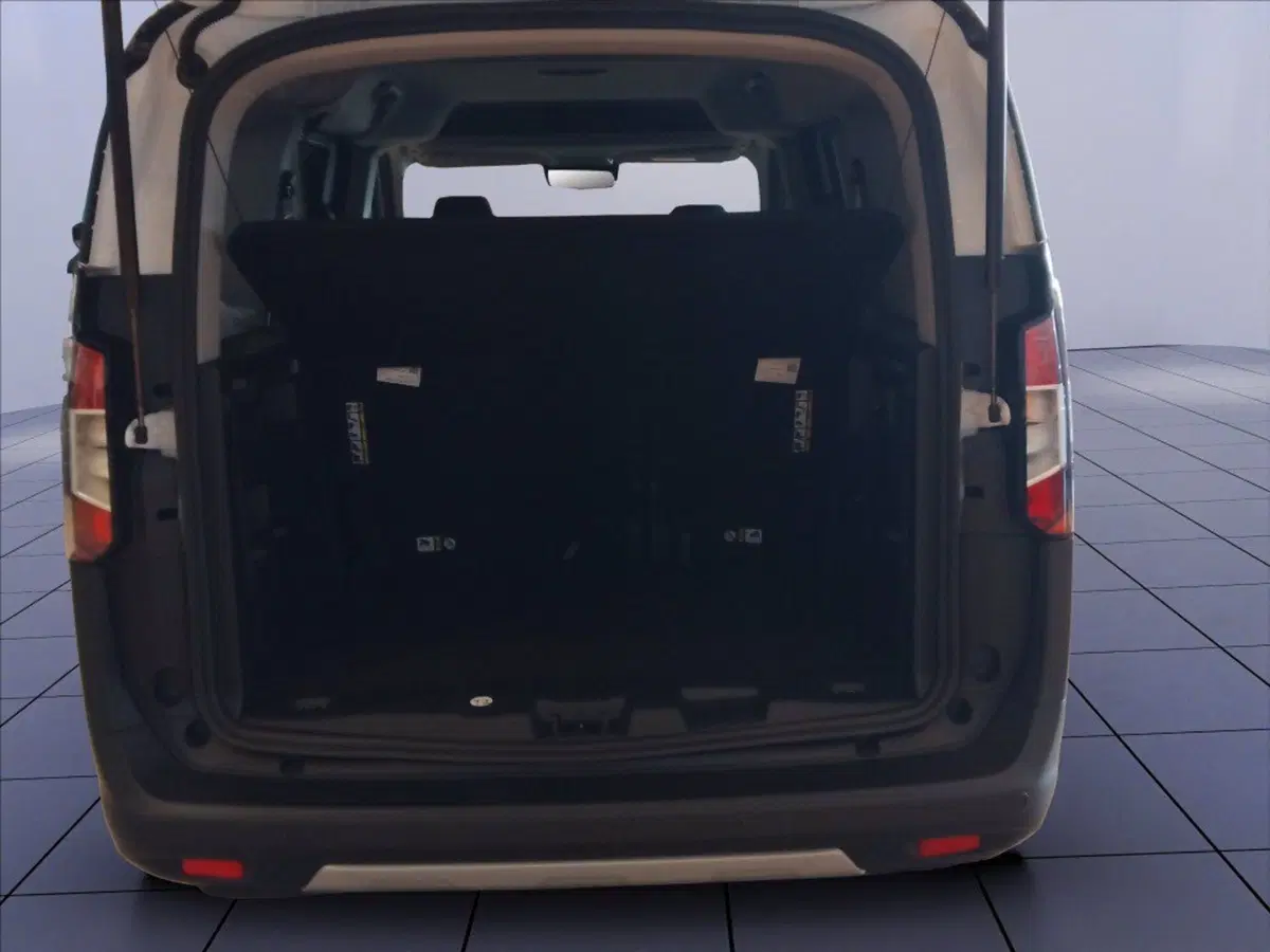 Ford Tourneo Courier nuova a Milano (15)