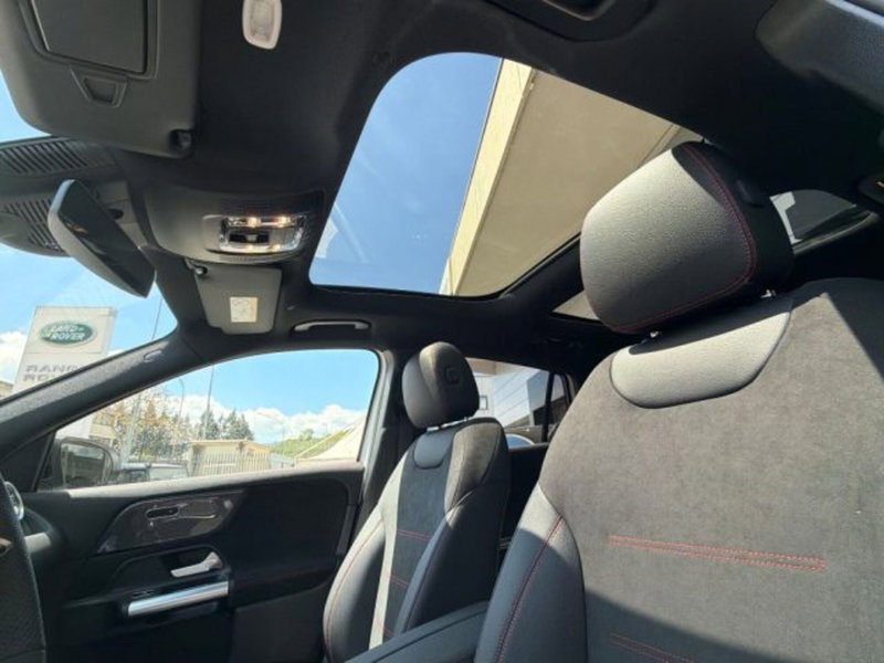 Mercedes-Benz GLA SUV nuova a Potenza (16)