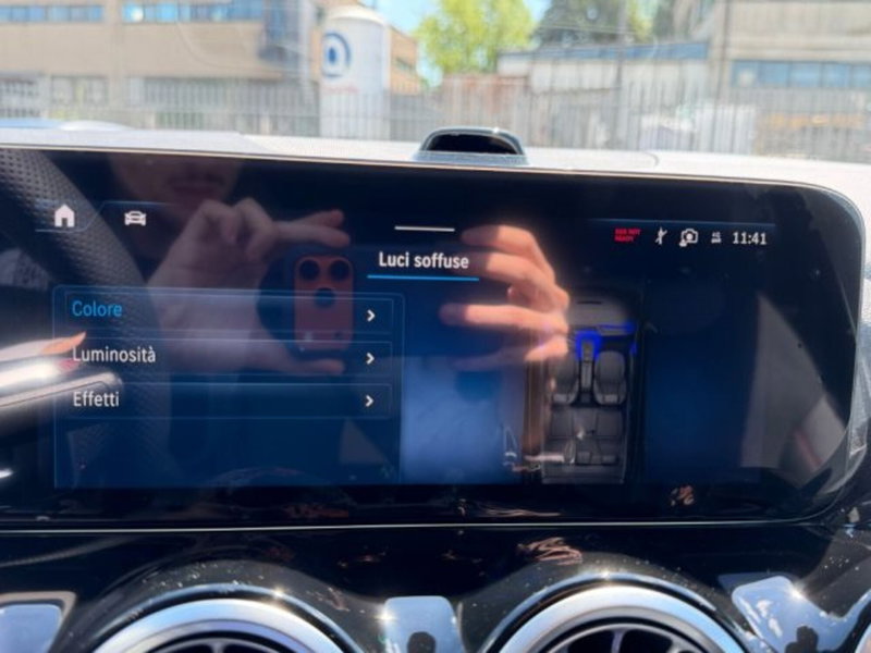 Mercedes-Benz GLA SUV nuova a Potenza (7)