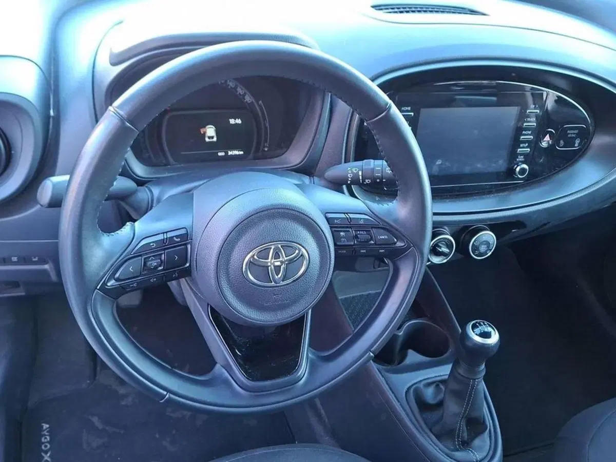Toyota Aygo X usata a Torino (10)