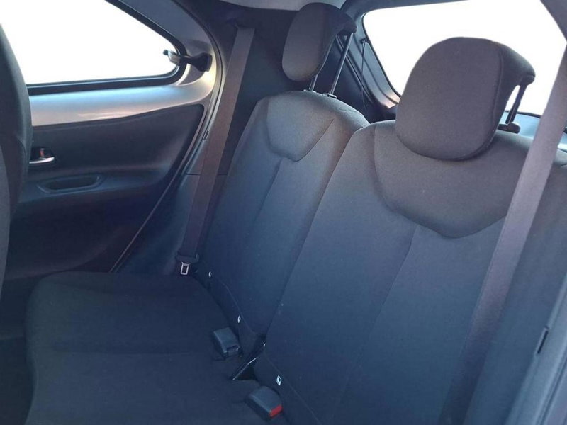 Toyota Aygo X usata a Torino (12)