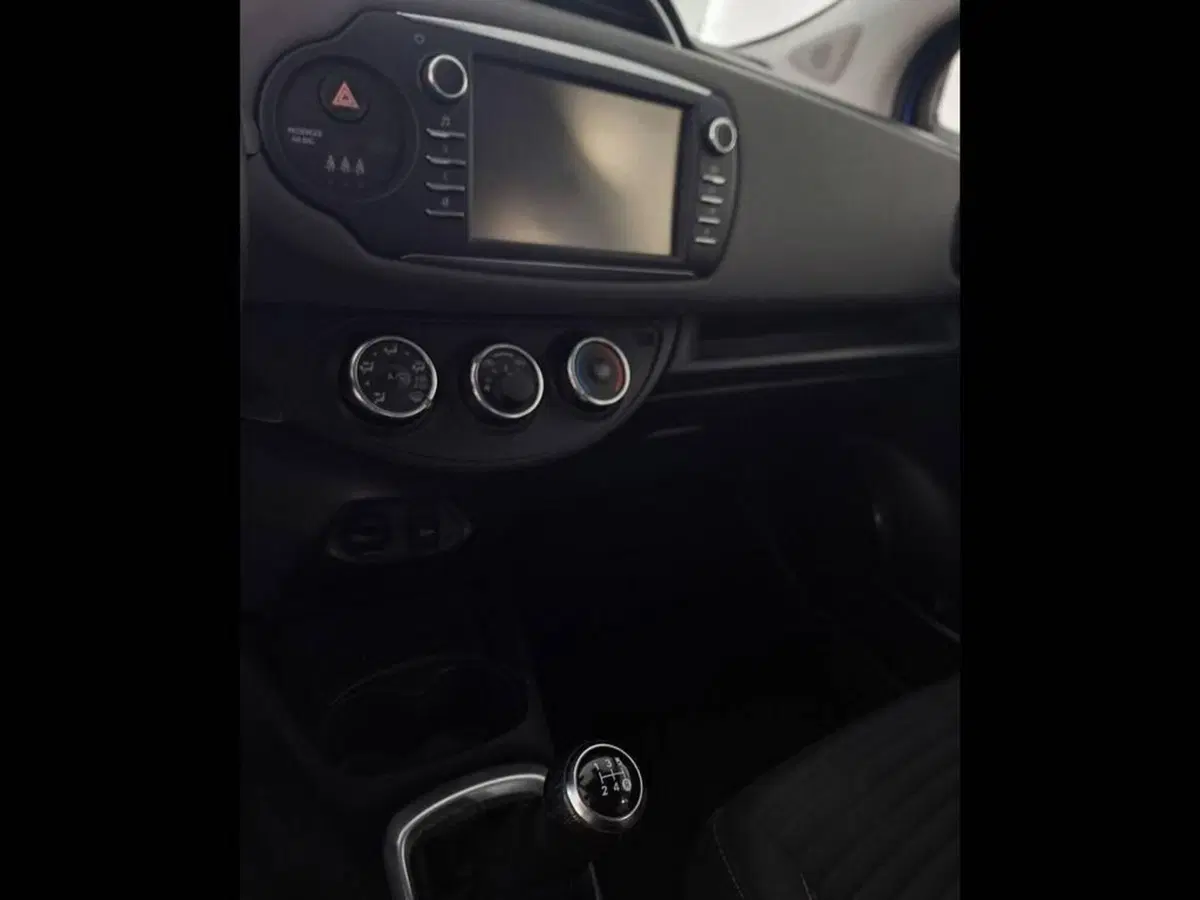 Toyota Yaris usata a Torino (8)