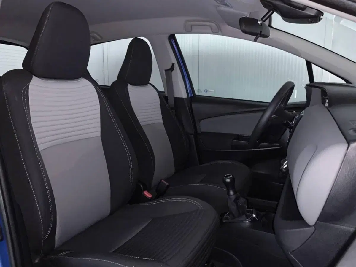 Toyota Yaris usata a Torino (9)