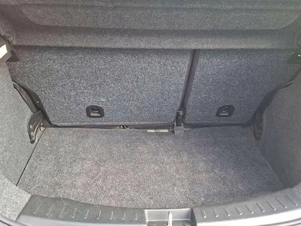 Lancia Ypsilon usata a Torino (14)