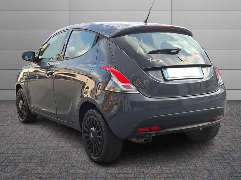 Lancia Ypsilon usata a Torino (2)
