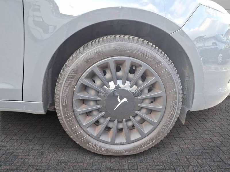 Lancia Ypsilon usata a Torino (7)