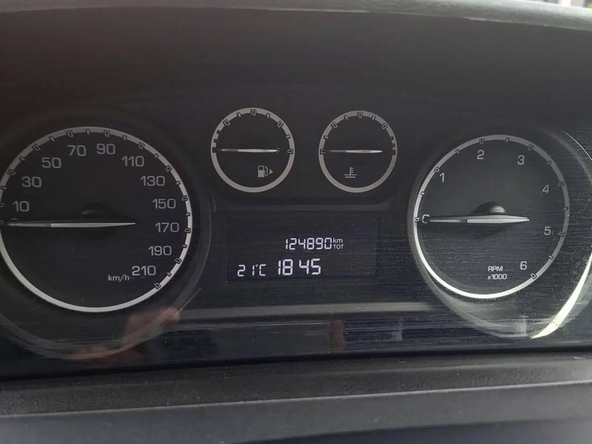 Lancia Ypsilon usata a Torino (8)