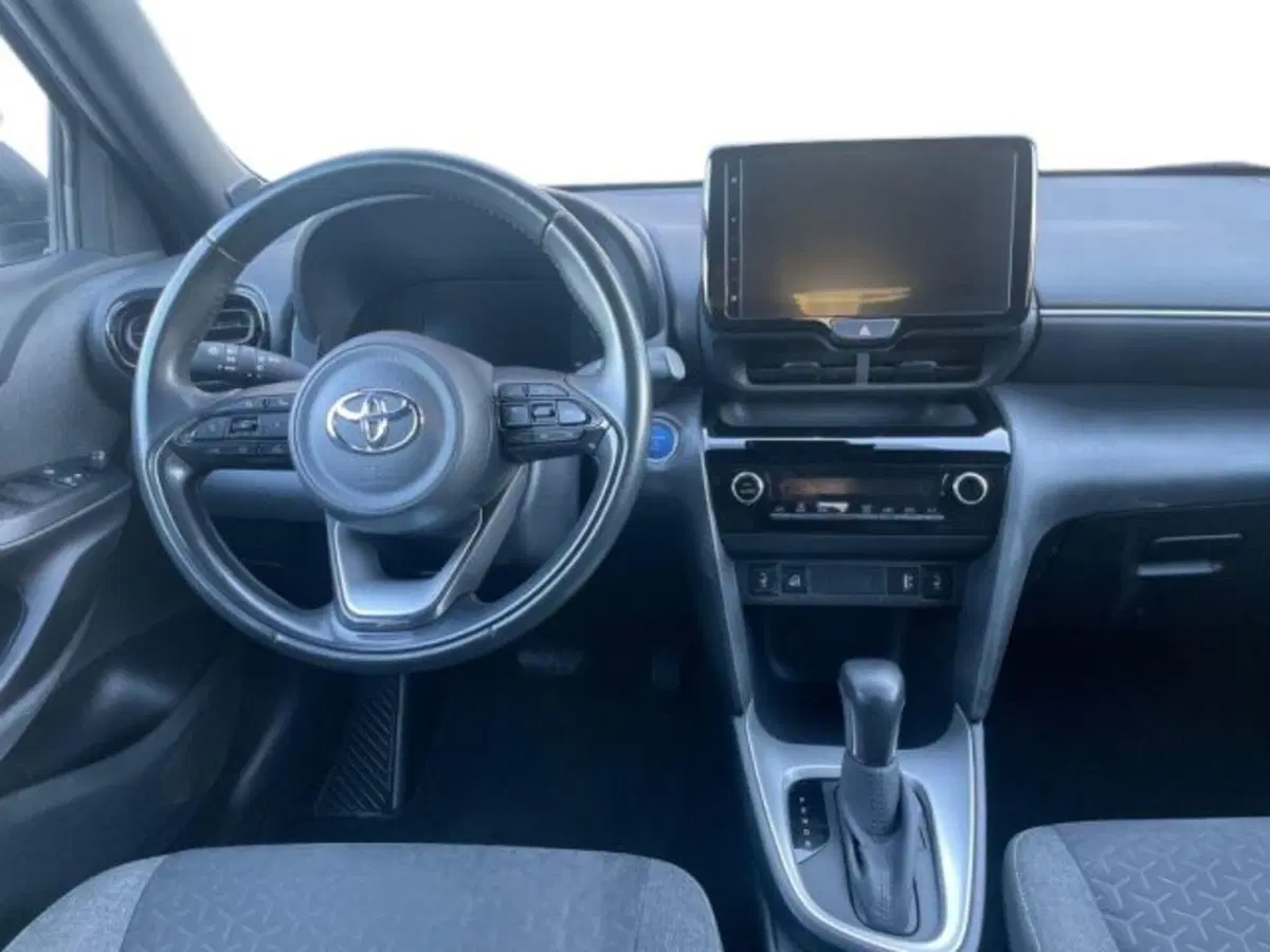Toyota Yaris Cross usata a Vercelli (8)