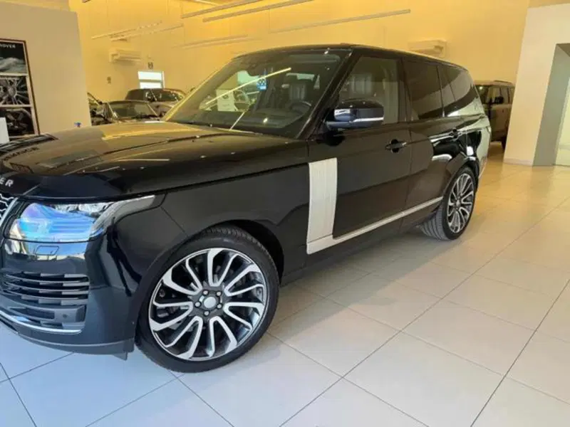 Land Rover Range Rover usata a Lucca (2)