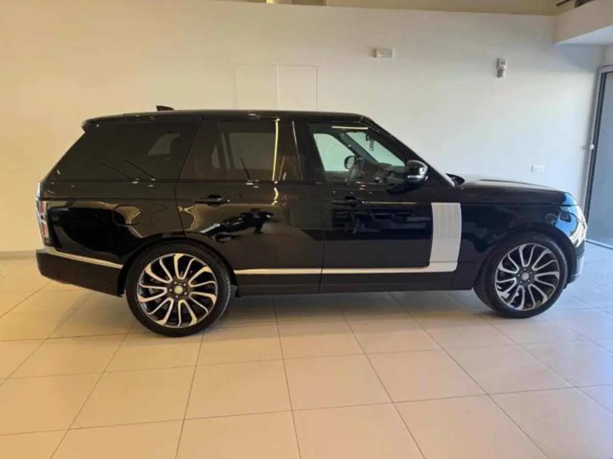 Land Rover Range Rover usata a Lucca (4)