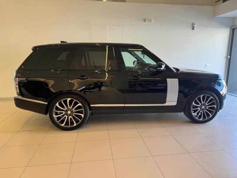 Land Rover Range Rover usata a Lucca (4)