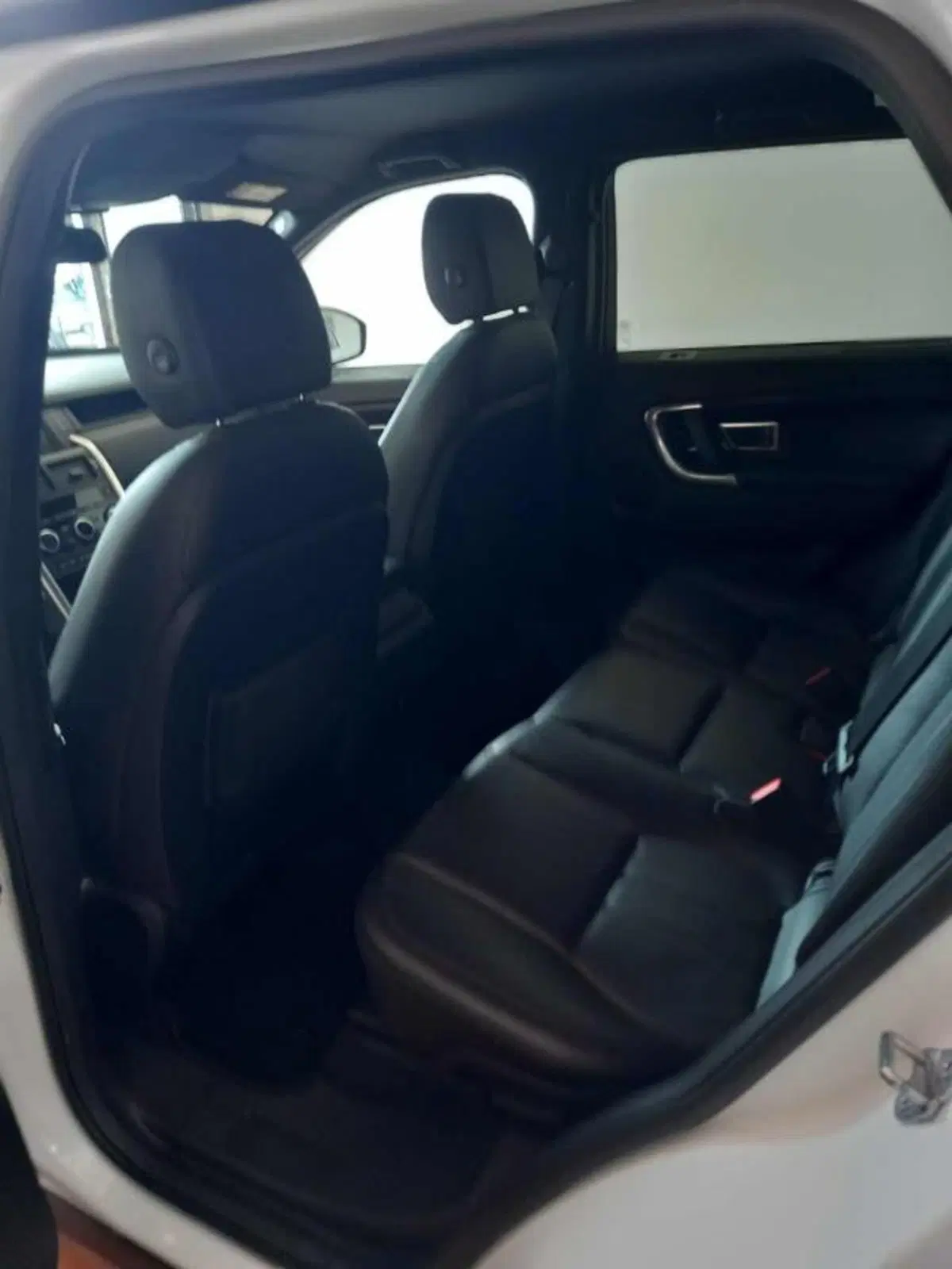 Land Rover Discovery Sport usata a Lucca (6)