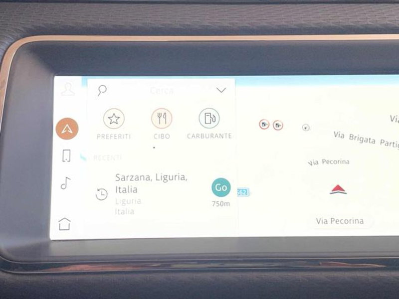 Land Rover Range Rover Evoque usata a Lucca (12)