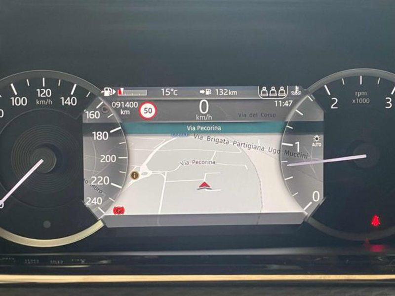 Land Rover Range Rover Evoque usata a Lucca (9)