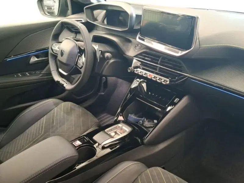 Peugeot 208 nuova a Ancona (15)