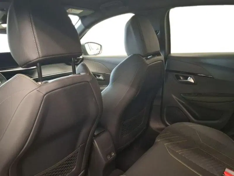 Peugeot 208 nuova a Ancona (17)