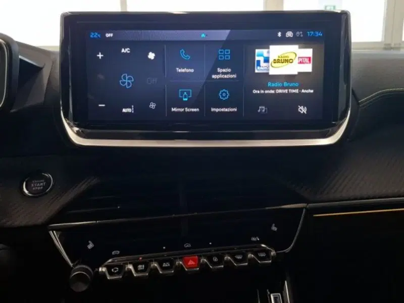 Peugeot 208 nuova a Ancona (19)