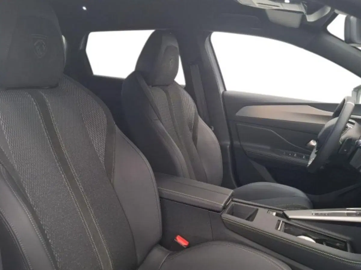 Peugeot 308 SW nuova a Ancona (16)