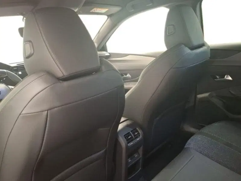 Peugeot 308 SW nuova a Ancona (17)