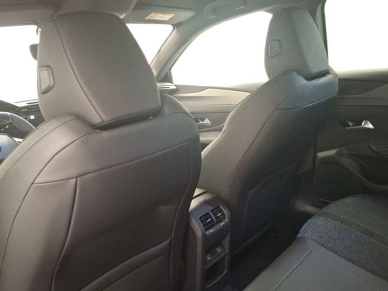 Peugeot 308 SW nuova a Ancona (17)