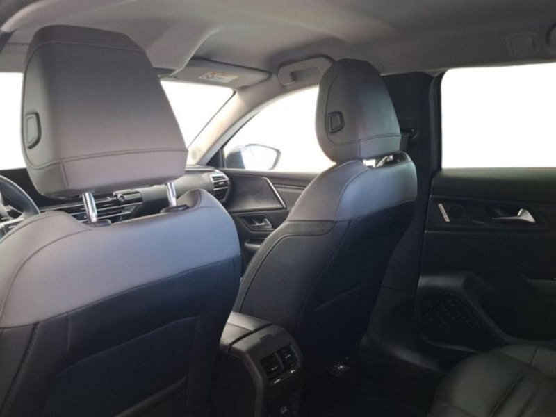 Citroen C5 X nuova a Ancona (17)