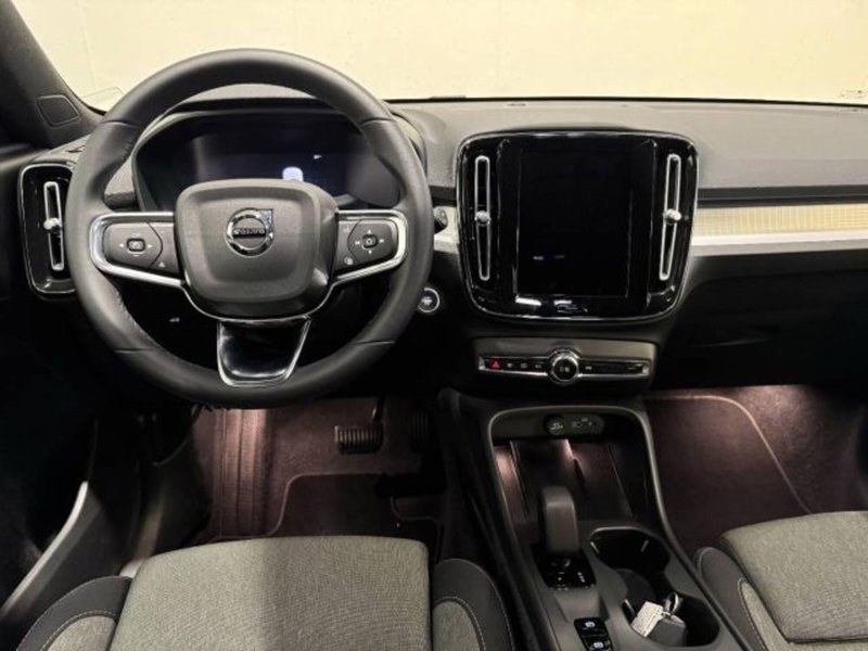 Volvo XC40 usata a Treviso (6)