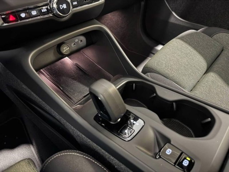 Volvo XC40 usata a Treviso (8)