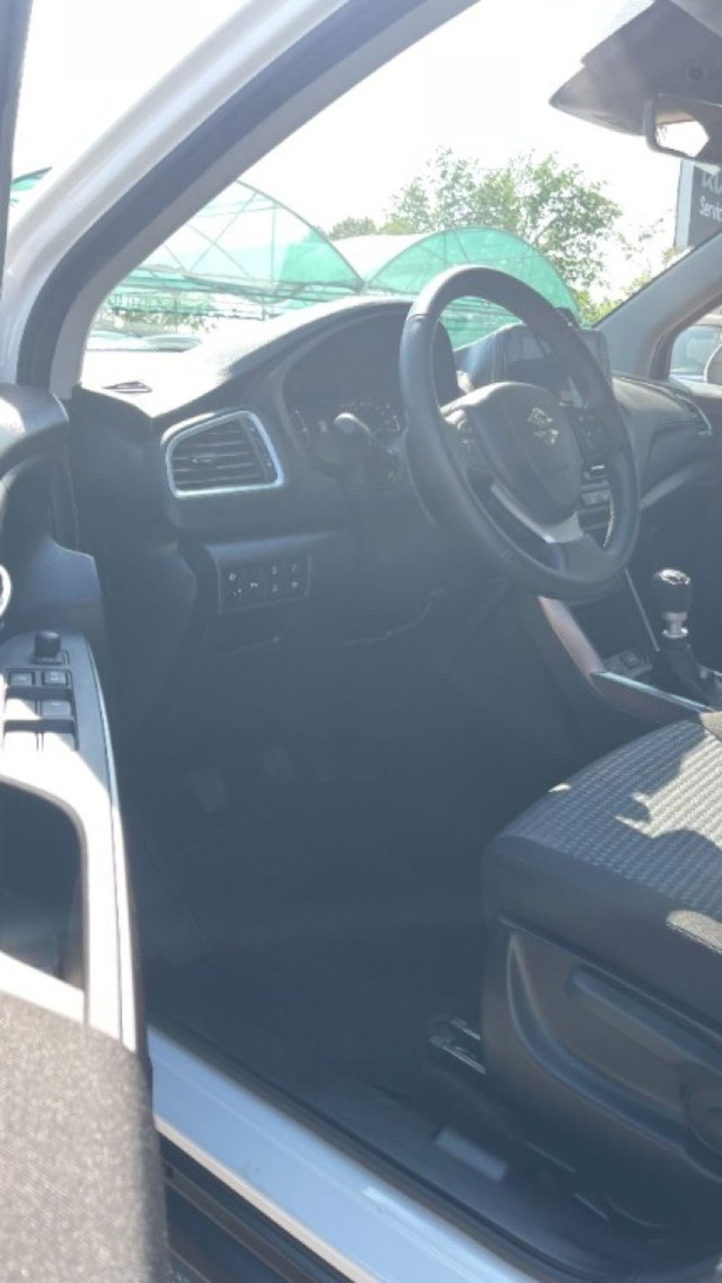 Suzuki S-Cross usata a Novara (10)