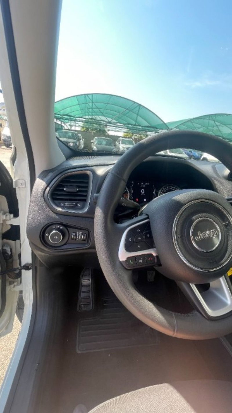 Jeep Renegade usata a Novara (11)