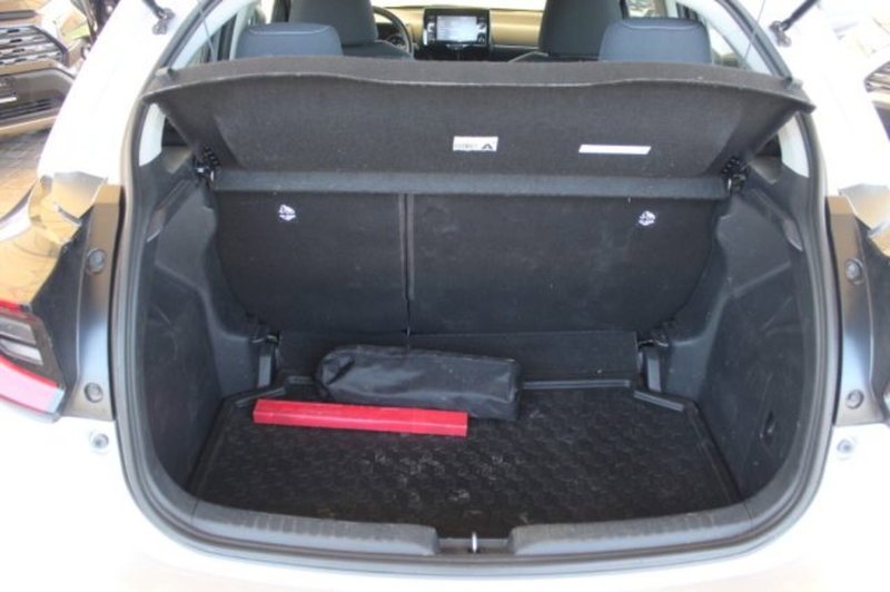 Toyota Yaris usata a Roma (11)