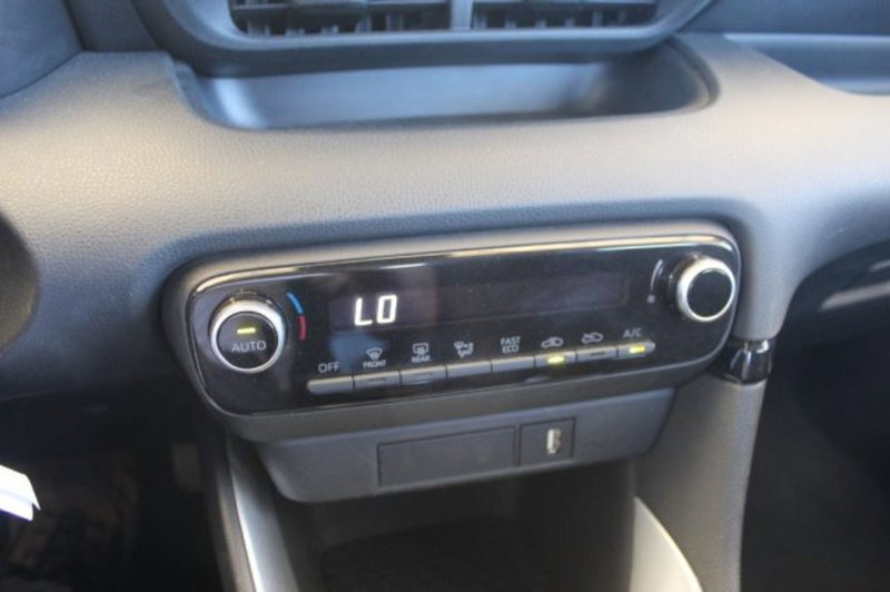 Toyota Yaris usata a Roma (18)