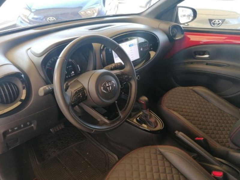 Toyota Aygo X usata a Roma (6)