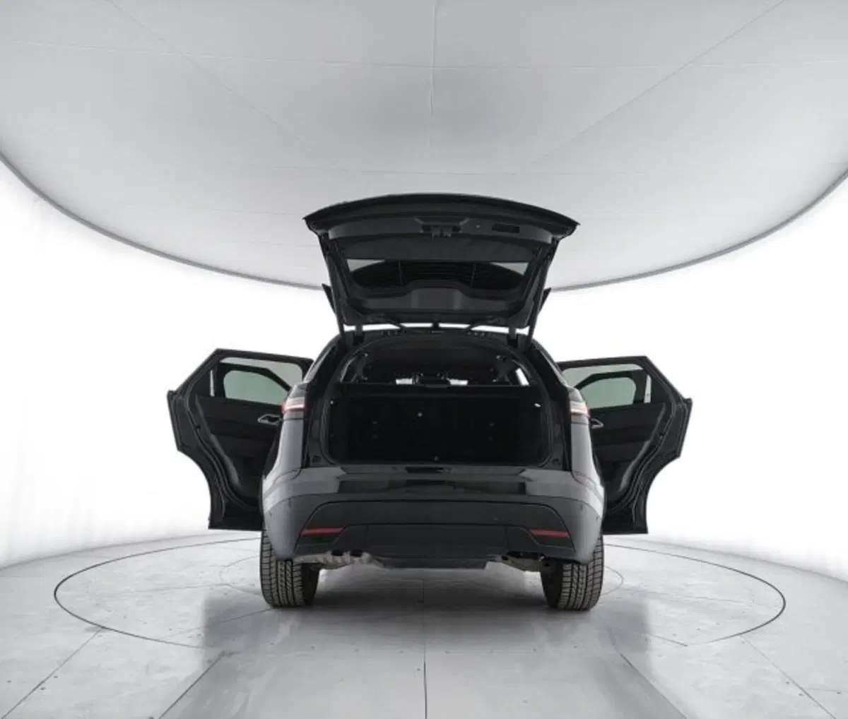 Land Rover Range Rover Velar usata a Perugia (12)