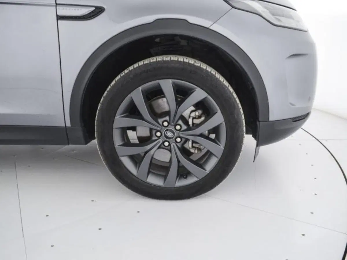 Land Rover Discovery Sport usata a Perugia (9)