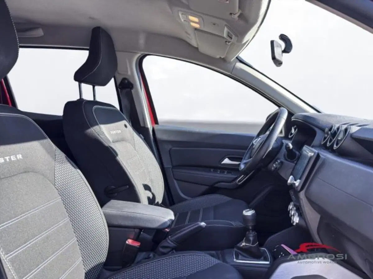 Dacia Duster usata a Perugia (10)