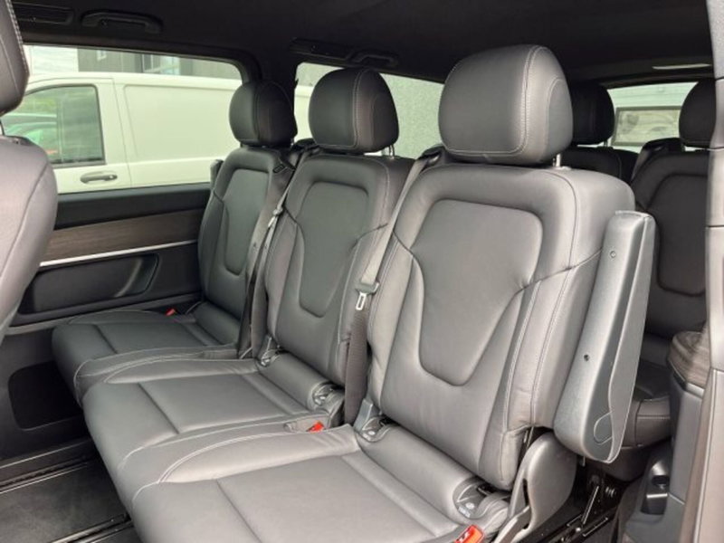 Mercedes-Benz Classe V nuova a Bergamo (10)