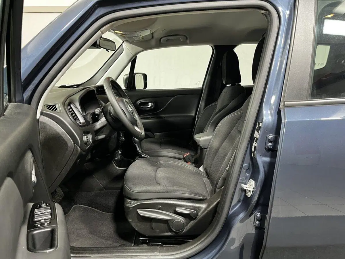 Jeep Renegade usata a Sondrio (10)