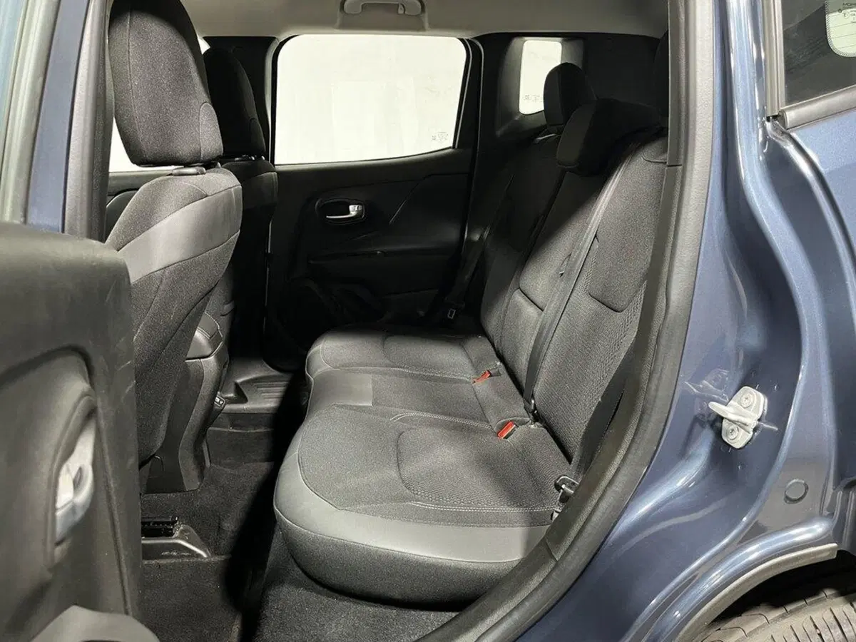 Jeep Renegade usata a Sondrio (11)