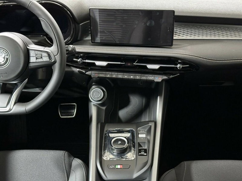 Alfa Romeo Tonale nuova a Sondrio (14)