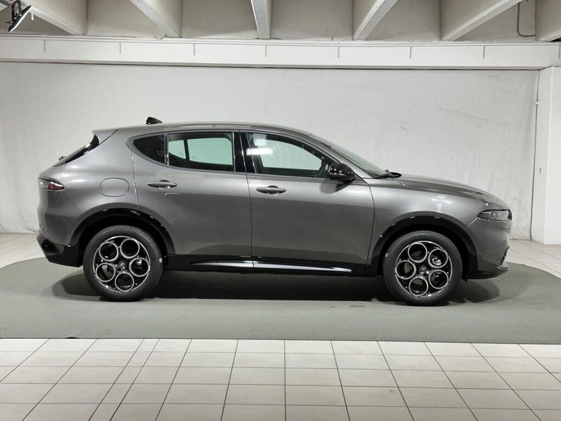 Alfa Romeo Tonale nuova a Sondrio (6)