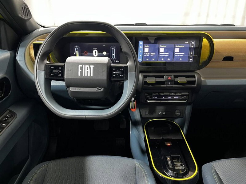 Fiat Grande Panda nuova a Sondrio (13)
