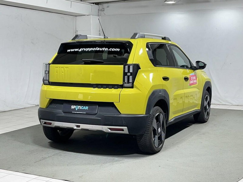 Fiat Grande Panda nuova a Sondrio (5)