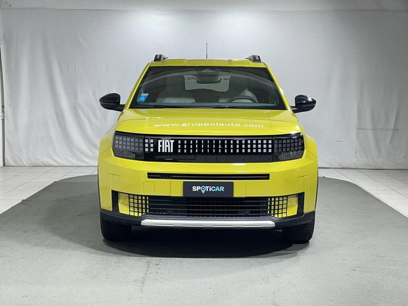 Fiat Grande Panda nuova a Sondrio (8)