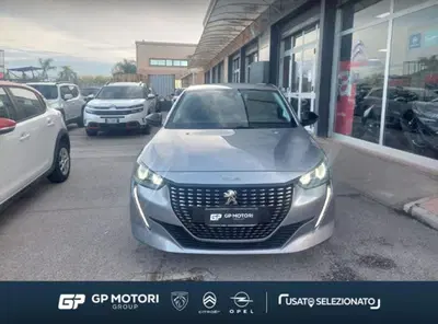 Peugeot 208 1.2 puretech Active s&amp;s 75cv del 2022 usata a Vitulazio