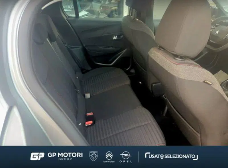 Peugeot 208 usata a Caserta (9)