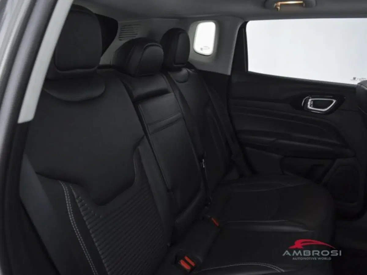 Jeep Compass usata a Perugia (11)